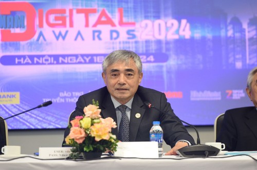 Mencanangkan Penghargaan Transformasi Digital Vietnam Tahun 2024 - ảnh 1