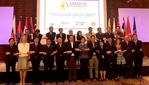 Accélérer la mise en place du plan global sur la connectivité de l’ASEAN 2025 - ảnh 1