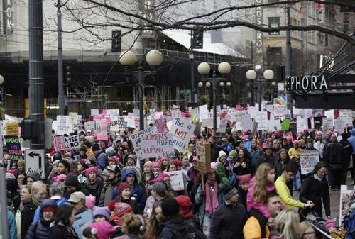 Women’s March 2018: Thousands of Protesters Take to the Streets - ảnh 1