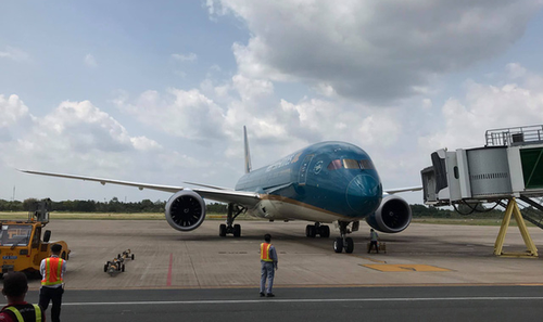  Vietnam Airlines suspends all South Korea flights due to COVID-19 - ảnh 1