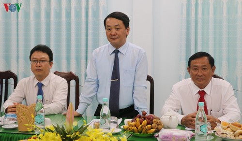 VFF leader congratulates Hoa Hao Buddhism anniversary - ảnh 1