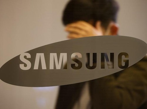 Samsung may launch flagship phone early to grab Huawei share  - ảnh 1