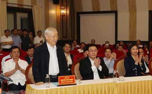 Nguyen Phu Trong vows utmost efforts if elected to National Assembly - ảnh 1