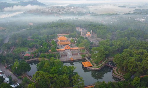 Hue to restore five Nguyen Dynasty monuments - ảnh 1