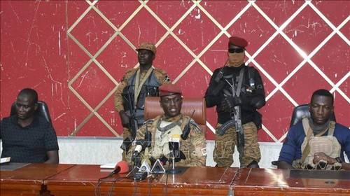 Captain Ibrahim Traore appointed Burkina Faso President - ảnh 1