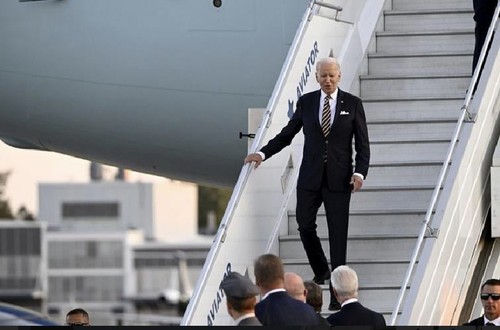 Biden 'guarantees' US will back NATO, Trump shadow lingers - ảnh 1