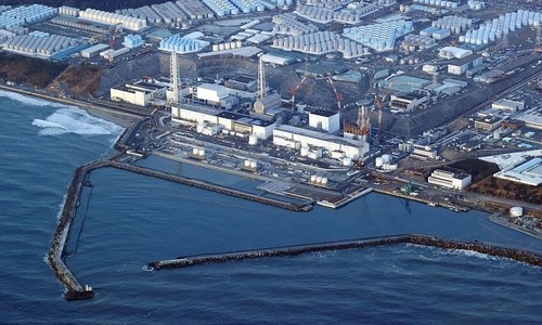 Japan to start Fukushima water release as early as late Aug -media - ảnh 1