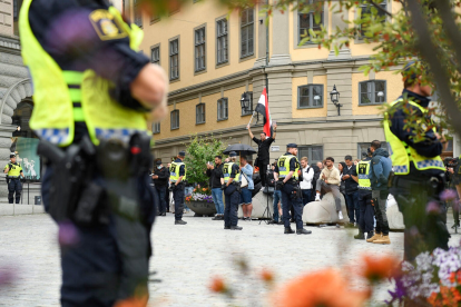 Britain warns of possible terrorist attacks in Sweden - ảnh 1