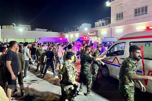 Iraq declares 3 days of mourning for fire victims - ảnh 1