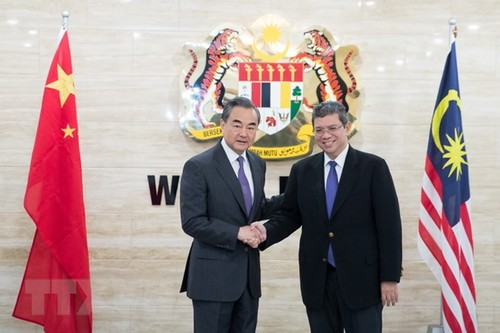 Tiongkok dan Malaysia berkomitmen memperhebat kerjasama persahabatan - ảnh 1