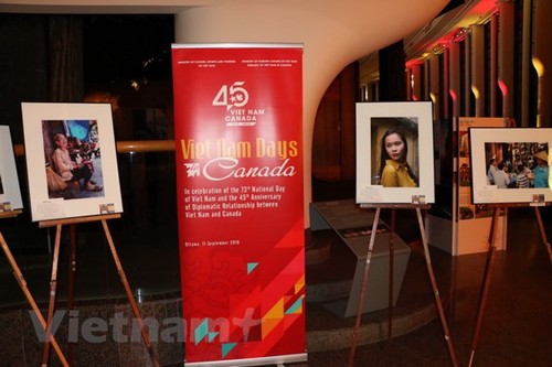 Acara Pembukaan Pekan Budayaan Vietnam di Kanada - ảnh 1