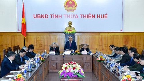 Provinsi Thua Thien – Hue perlu memperhatikan memperhatikan pengembangan kota Hue hijau dan konservasi pusaka  - ảnh 1