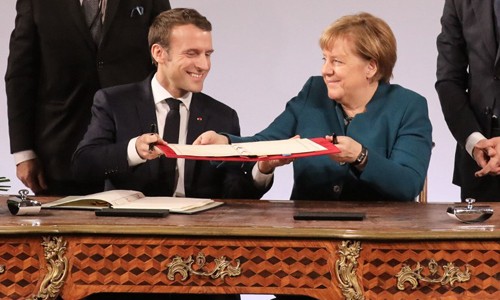 Jerman dan Perancis menandatangani traktat persahabatan baru - ảnh 1