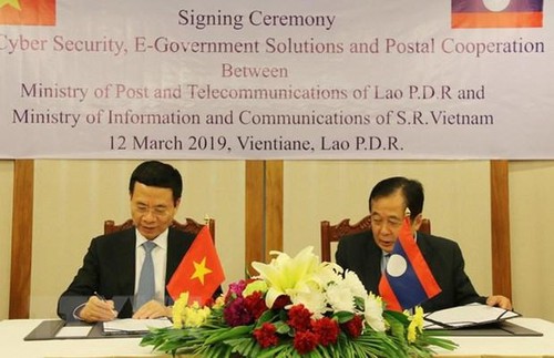 Memperkuat kerjasama informasi komunikasi antara Laos dan Vietnam - ảnh 1