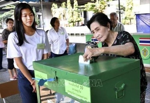 Thailand: EC mengumumkan daftar 349 legislator yang terpilih menjadi anggota Majelis Rendah - ảnh 1