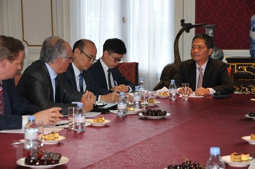 Badan usaha Eropa mendukung cepat menandatangani FTA dengan Vietnam - ảnh 1
