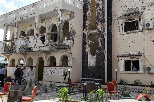 Opini Umum mengutuk serangan yang membuat lebih dari 80 orang tewas di Somalia - ảnh 1