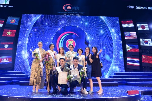 Kontes: “Suara Nyanyian ASEAN+3” tahun 2019: Jembatan yang menghubungkan ASEAN dengan sahabat internasional - ảnh 1