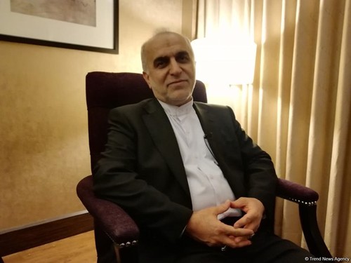 Menteri Iran membatalkan kehadiran pada sidang-sidang IMF dan WB setelah AS menolak pemberian visa kepada delegasinya - ảnh 1