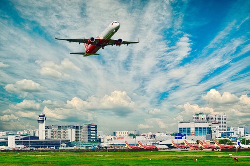 Vietjet Terus Dipilih Sebagai “Maskapai Penerbangan Supra Hemat Terbaik di Dunia Tahun 2020” - ảnh 1