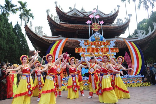 Membuka Pesta Pagoda Huong - ảnh 1