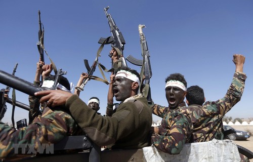 Yaman: Pasukan pembangkang Houthi mengeluarkan pernyataan tentang masalah gencatan senjata - ảnh 1