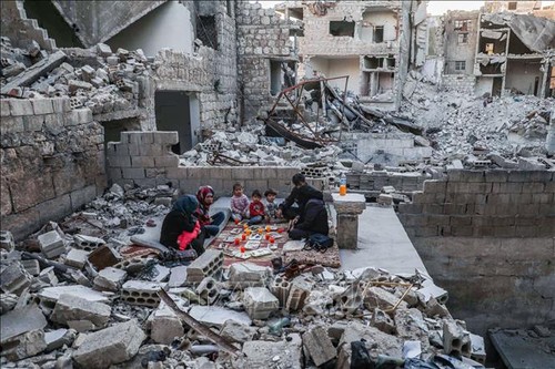 Baku tembak di Provinsi Idlib, Suriah menimbulkan banyak korban - ảnh 1