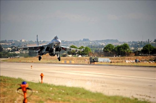 Suriah menyetujui Rusia memperluas pangkalan udara Hmeimim - ảnh 1