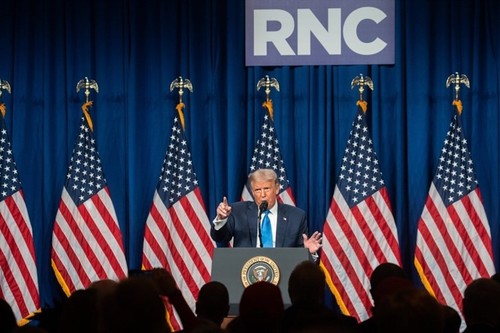 Partai Republik resmi menominasikan Donald Trump dalam pilpres AS - ảnh 1