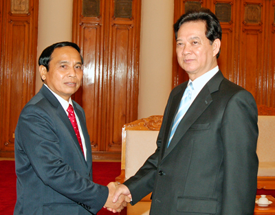 Premierminister trifft Leiter der laotischen Kontrollkommission - ảnh 1