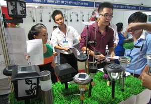 Ausstellung stromsparender Produkte in Ho Chi Minh Stadt  - ảnh 1