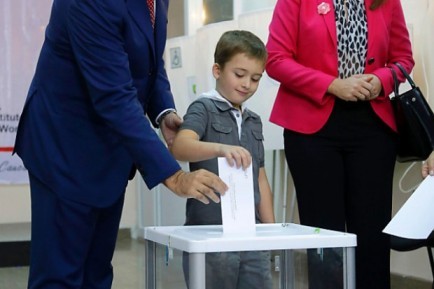 Parlamentswahlen in Georgien begonnen - ảnh 1