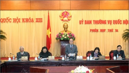 Der Ständige Parlamentsausschuss tagt in Hanoi - ảnh 1