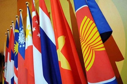 Vietnam beteiligt sich an Konferenz der ASEAN-Wirtschaftsbeamten - ảnh 1