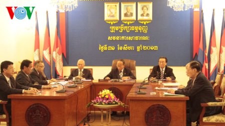 Kambodschanischer Verfassungsrat stellt sich hinter das Wahlergebnis - ảnh 1