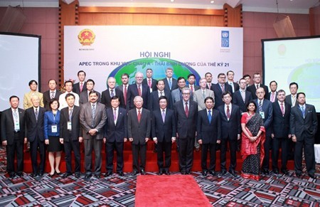 Vietnam und APEC-Mitgliedsstaaten fördern die Wirtschaftszusammenarbeit in der Region - ảnh 1