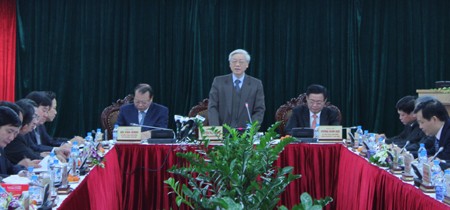 KPV-Generalsekretär Nguyen Phu Trong betont die Rolle der Wirtschaftsabteilung des KPV-Zentralkomite - ảnh 1