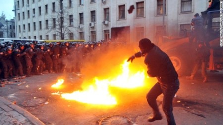 Ukraine: Regierung und Opposition erreichen Waffenstillstand - ảnh 1