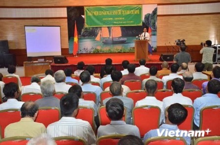 Feierlichkeiten zum 124. Geburtstag des Präsidenten Ho Chi Minh in Laos und Kambodscha - ảnh 1