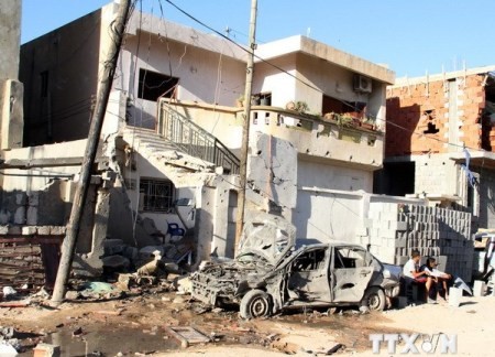Libyen: Milizen besetzen Militärstützpunkt in Bengasi - ảnh 1
