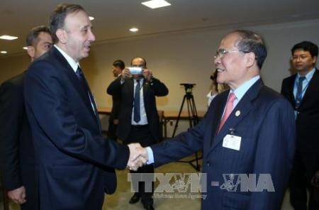 Parlamentspräsident Nguyen Sinh Hung führt wichtige Gespräche in den USA - ảnh 2