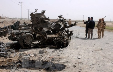 Mehr als 60 Tote und Verletzte bei Bombenanschlag in Afghanistan - ảnh 1
