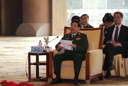 Verteidigungsminister Chinas und der ASEAN-Länder kommen zu einem inoffiziellen Treffen zusammen - ảnh 1