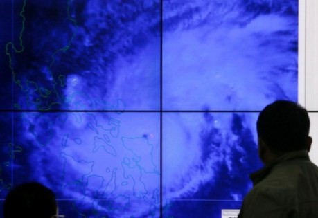 700.000 Philippiner müssen wegen des Taifuns Melor evakuiert werden - ảnh 1