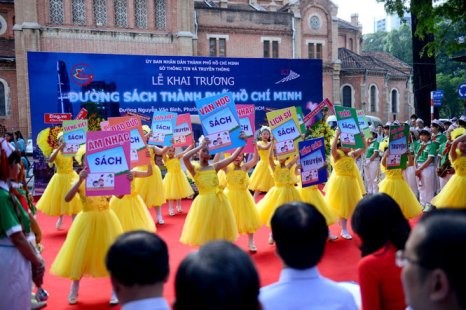 Buch-Straße in Ho Chi Minh Stadt offiziell in Betrieb genommen - ảnh 1