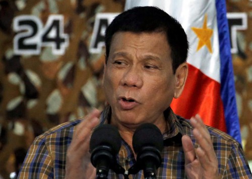 Präsident der Philippinen ist sicher nach Explosion in Davao - ảnh 1