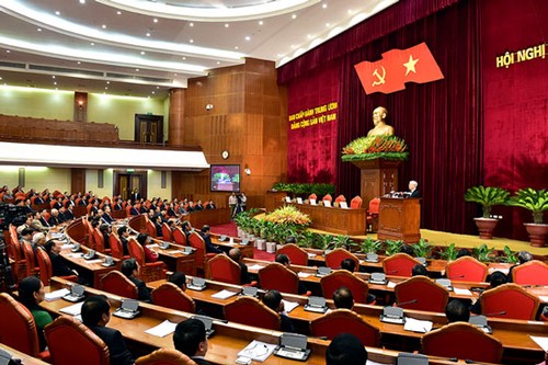 Vietnamesen schätzen Erfolg der 5. Sitzung des Zentralkomitees sehr - ảnh 1