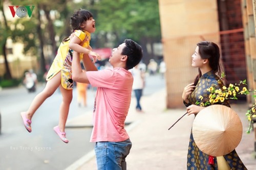 Bedeutende Veranstaltungen zum vietnamesischen Familientag - ảnh 1