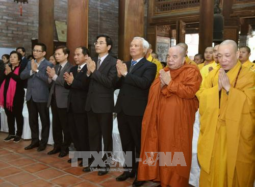Gebetszeremonie für Opfer der B52-Angriffe in Hanoi im Jahr 1972 - ảnh 1