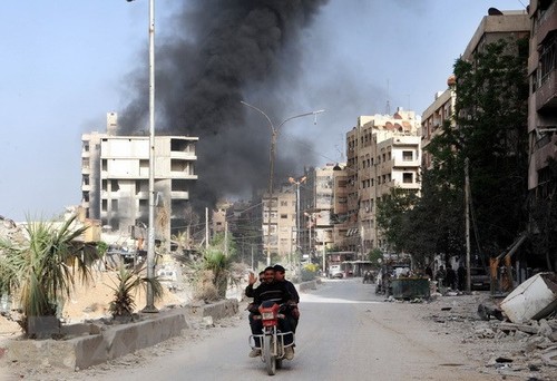 Außenminister Russlands und Frankreichs wollen Kontakt über Syrien-Frage aufrechterhalten - ảnh 1